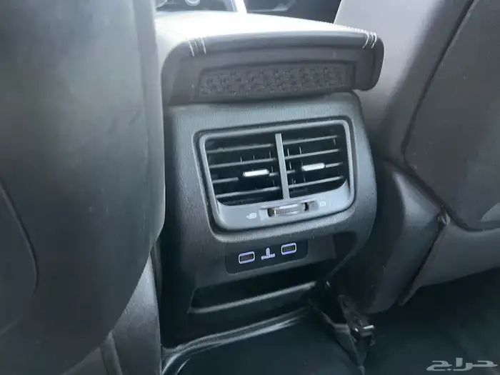 جيلي توجلا 2022 نص فل نظيف جدا 9