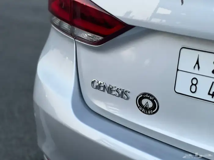 جنسس G80 سعودي نظيف 2015 11