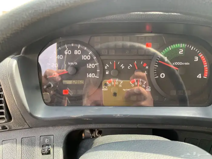 لوري هينو 2022 24