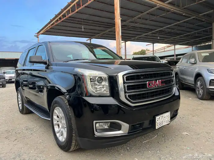 جمس يوكن 2018 بدون دبل لون اسود نظيف 1