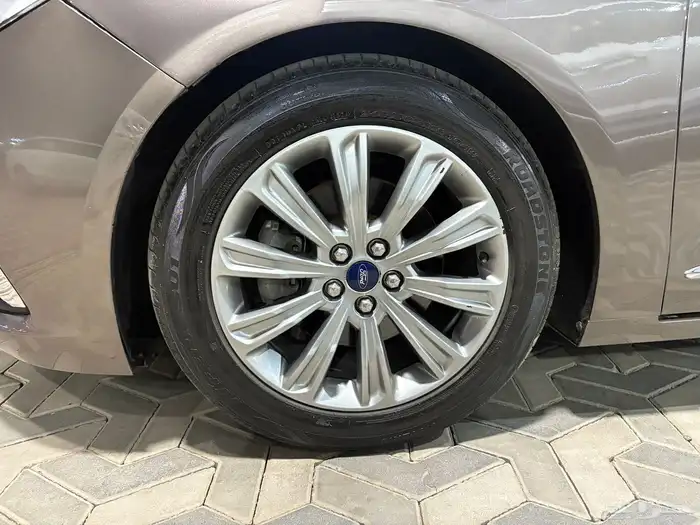 فورد تورس 2020 7