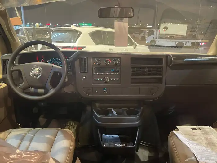 جي ام سي سافانا 2025 بضاعه شاص طويل 9