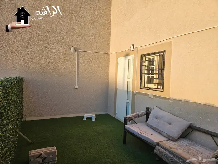 فيلا للبيع بحي المروج بعنيزة 1