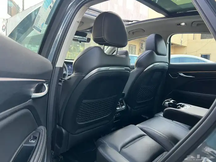 جيلي توجلا 2022 نص فل نظيف جدا 7