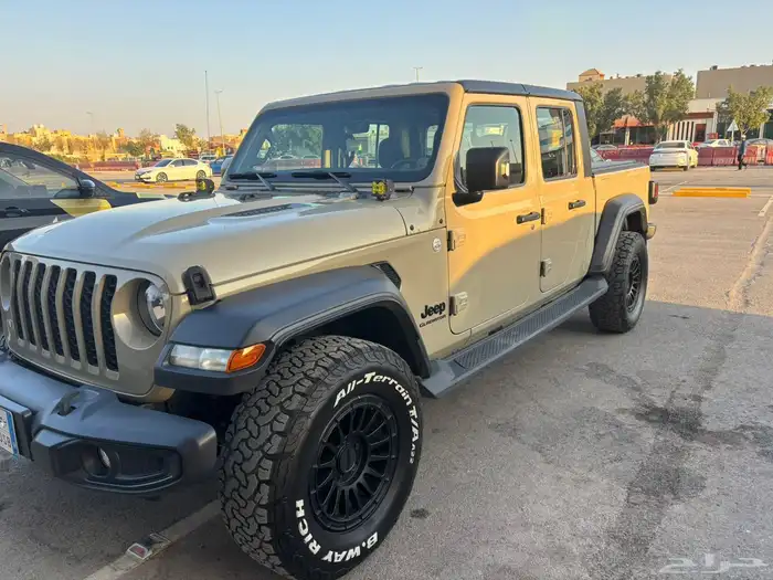 سيارة للبيع جلاديتر شروقي 8