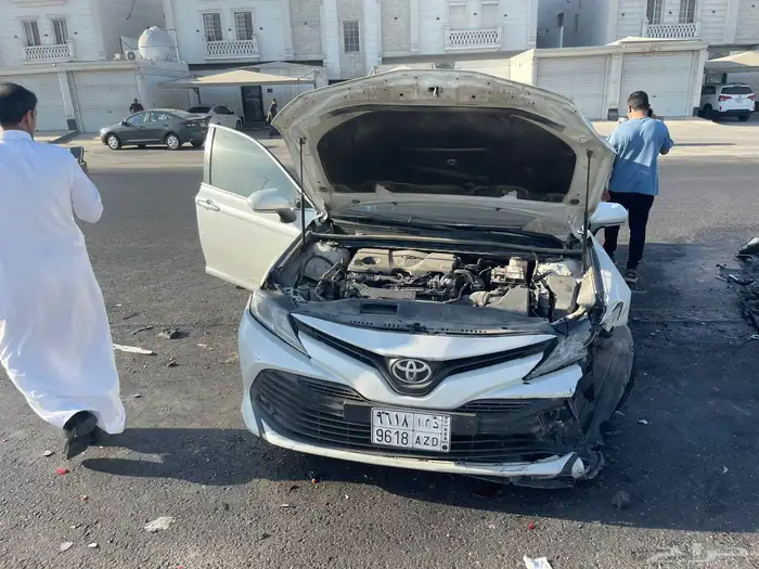 للبيع كامري 2020 3