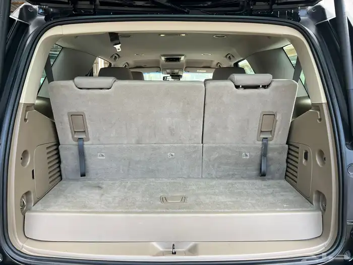 جمس يوكن 2018 بدون دبل لون اسود نظيف 9