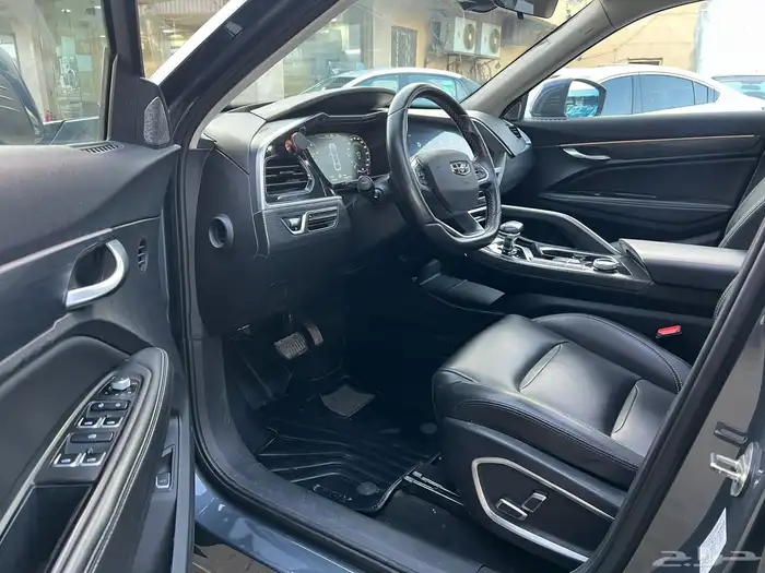 جيلي توجلا 2022 نص فل نظيف جدا 5