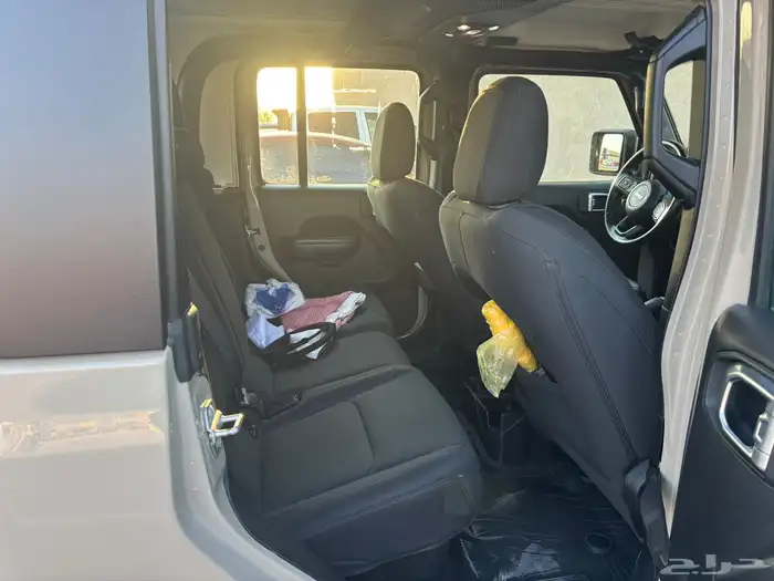 سيارة للبيع جلاديتر شروقي 7