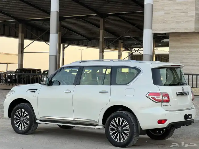 نيسان- باترول - 2016 - بلاتينيوم 7