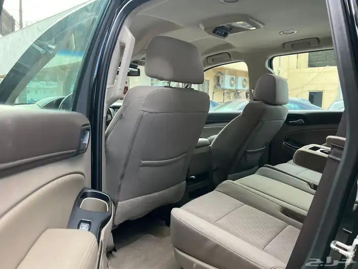 جمس يوكن 2018 بدون دبل لون اسود نظيف 6