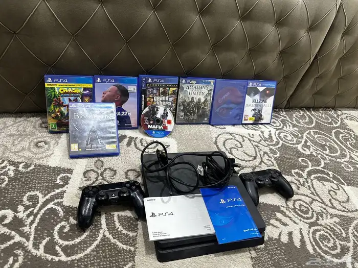 سوني فور 500 جيجا ثمانية أشرطة سوني جديد 1