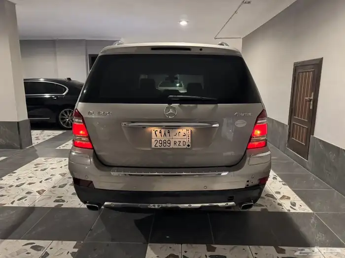 للبيع مرسيدس GL500 موديل 2007 4