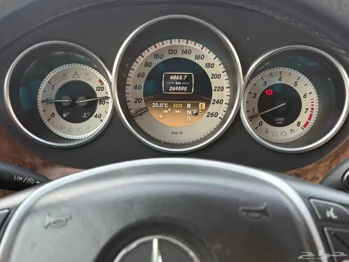 مرسيدس cls 2012 21