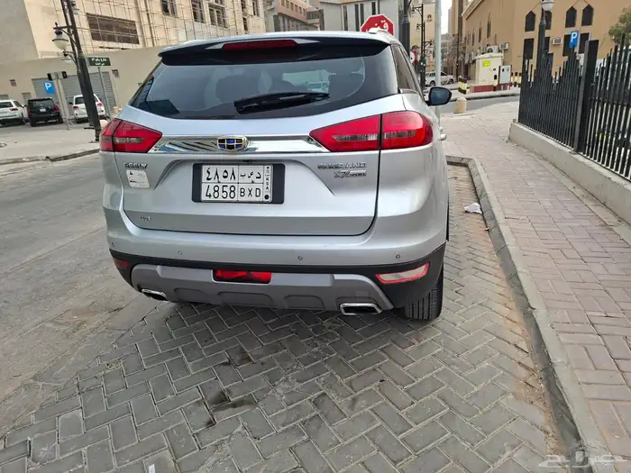 جيلي ام جراند x7 sport 2