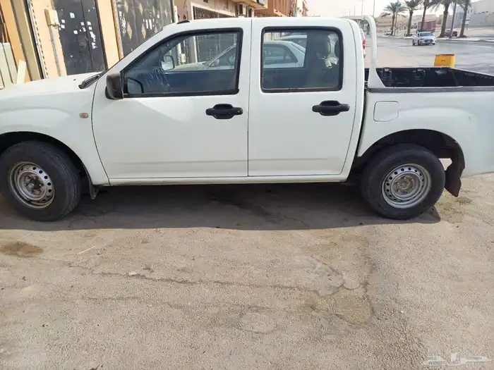 ايسوزو البيع مديل 2011 3