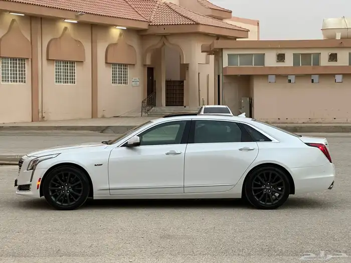 كاديلاك CT6 سعودي 2017 6