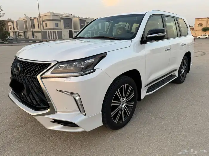 لكزس 2020 LX - نظيف جدا  ممشى قليل 6