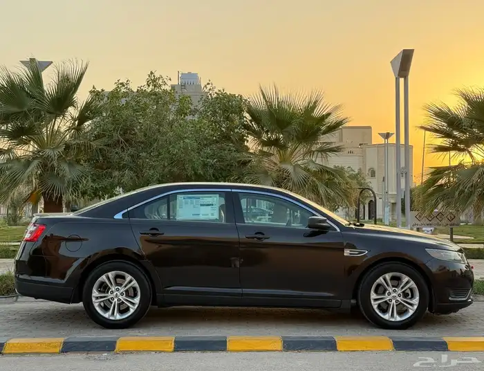 فورد تورس 2014 للمستخدم الحد 35 الف 9