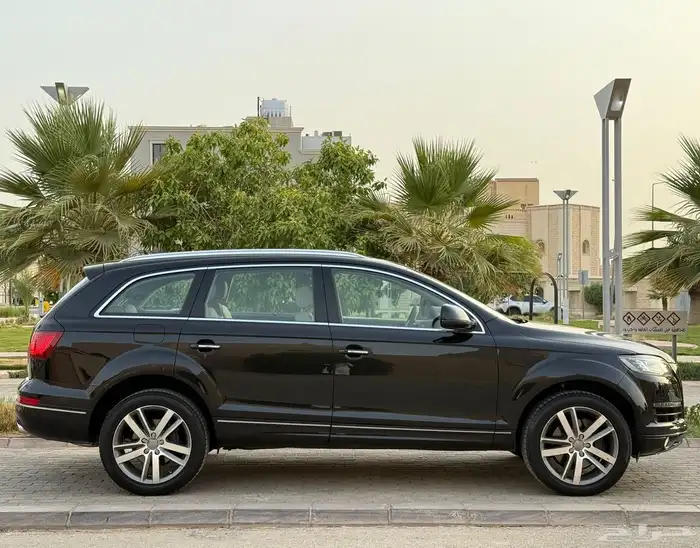 اودي Q7 فل كامل 2014 صيانات وكاله منوه المستخدم 3