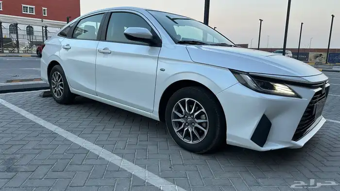 يارس 2023 عبداللطيف جميل فئة ال Y 43