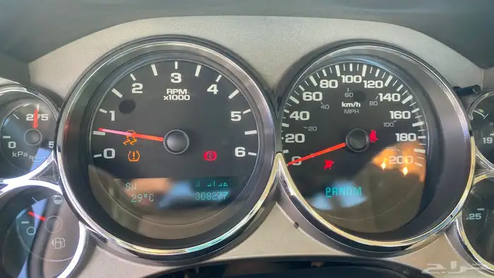 للبيع سلفرادو 2012 z71 مالك اول 8