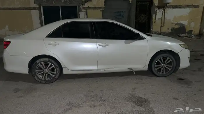 كامري 2015 بيع لتشاليح 1