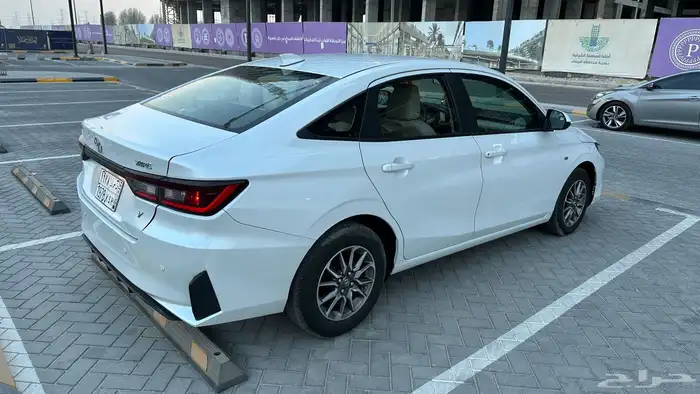 يارس 2023 عبداللطيف جميل فئة ال Y 7