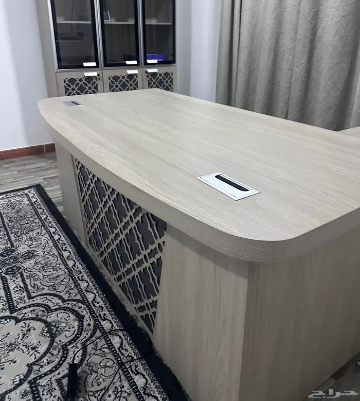 طاولة مكتب مكتبه كرسي كمدينه درج ادراج مكتبي 0