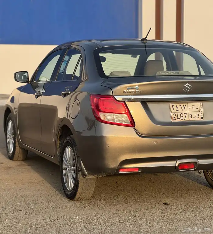 سوزوكي ديزاير 2023 السعر 27000 الف 3