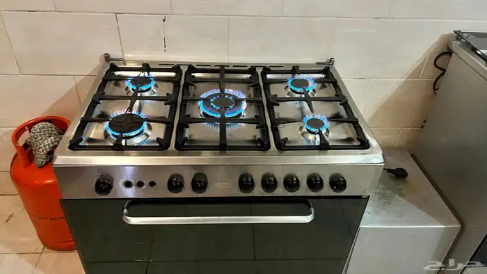 فرن بوتجاز مع فرن كهربائي صغير للبيع 0