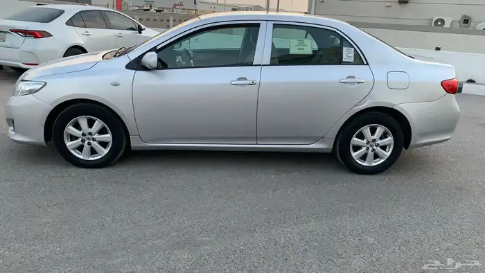 تويوتا كورلا 2010 نظيفة منوة المستخدم 12