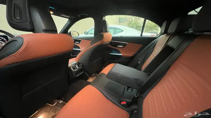 مرسيدس c كلاس 2023 وارد الجفالي 3