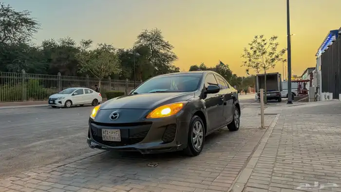 مازدا 3 نظيفة 2013 3