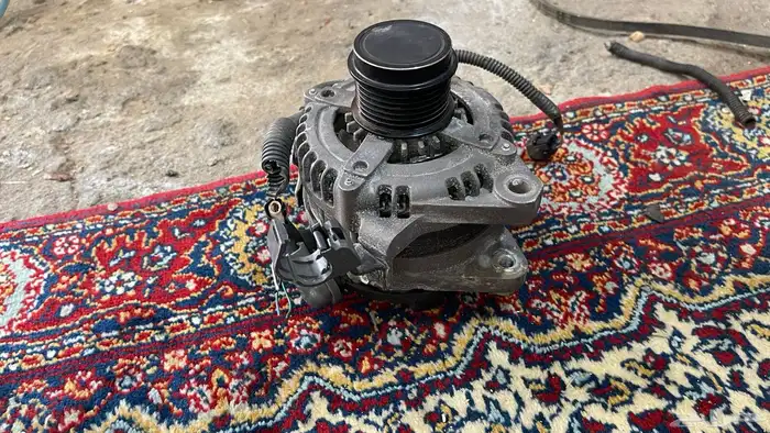 دينمو كامري 2011 للبيع 0