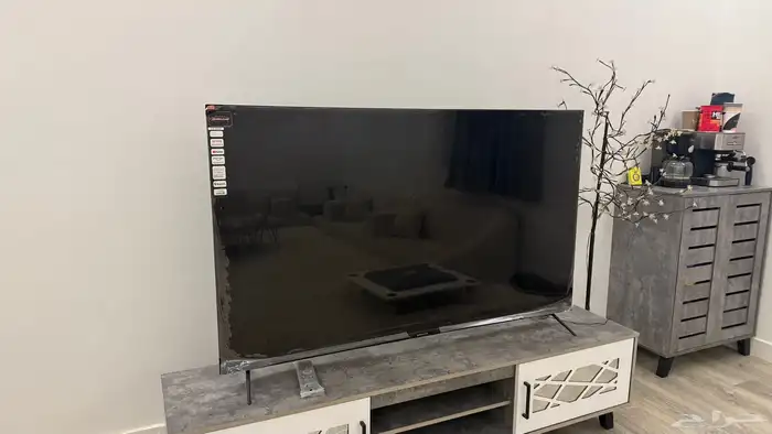 شاشة للبيع مقاس 65 بوصة نظام ويبوس ( شبية ال جي ) 1