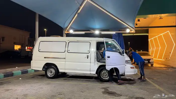 باص مستبيشي 2009 ديزل 9