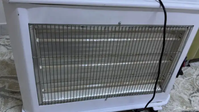 اثاث صالة للبيع كنب وستاير ومدفئة وفرشة 4