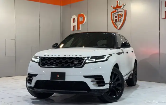 رنج روفر فيلار 2020 بحالة نظيفة 5