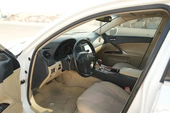 للبيع لكزس is 300 -2008 8
