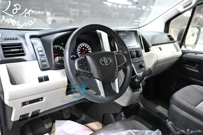تويوتا باص هايس 13 راكب 2025 11