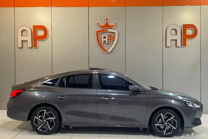 أم جي GT 2022 بحالة ممتازه جدا 3