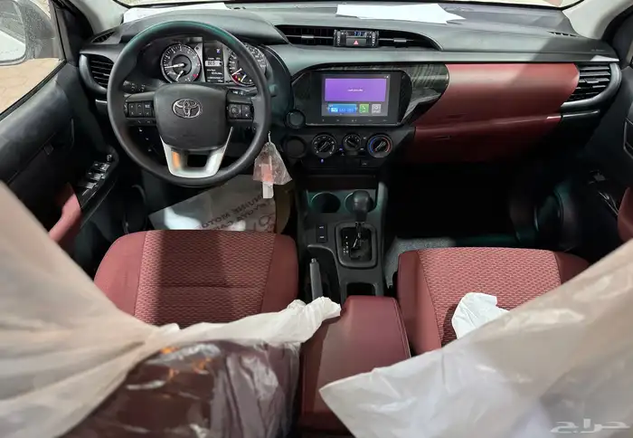 تويوتاهايلوكس غمارتينGLX توماتيك بنزين 2026سعودي 113.250شامل 19