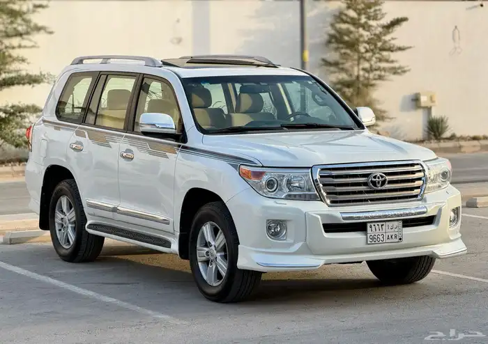 جيب لاند كروزر GX.R موديل 2014 فل الفل فل كامل نضيف 3