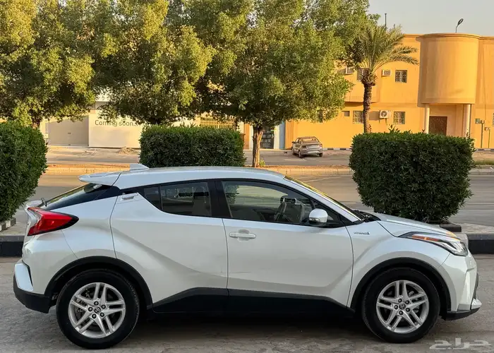 تويوتا 2022 C-HR 5