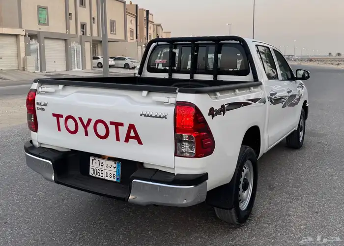 هايلوكس 2021 دبل ديزل سعودي 3