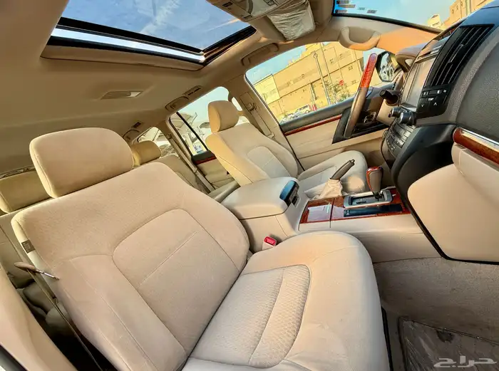 جيب لاند كروزر GX.R موديل 2014 فل الفل فل كامل نضيف 24