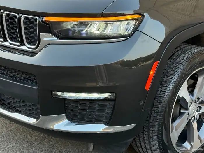 جيب شروكي لمتد 2023 4