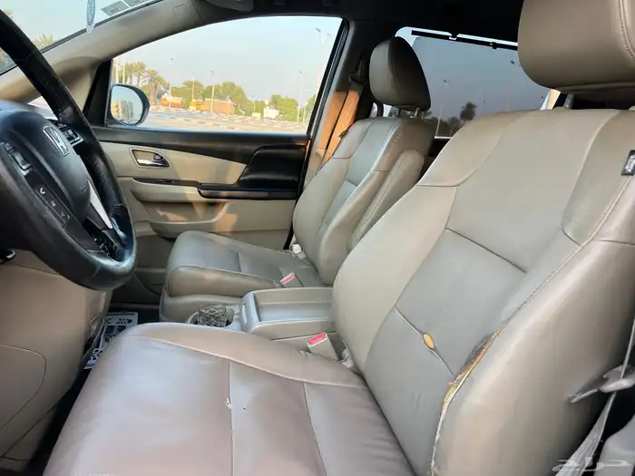 هوندا اوديسي فل كامل موديل 2014 29