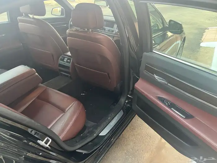 بي ام دبليو 2014 وارد الناغي شبه جديد 12